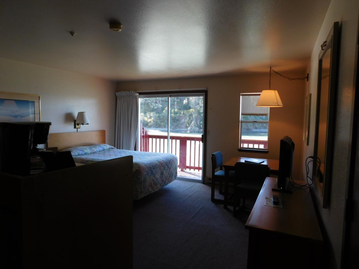 Anchor Lodge Fort Bragg Buitenkant foto