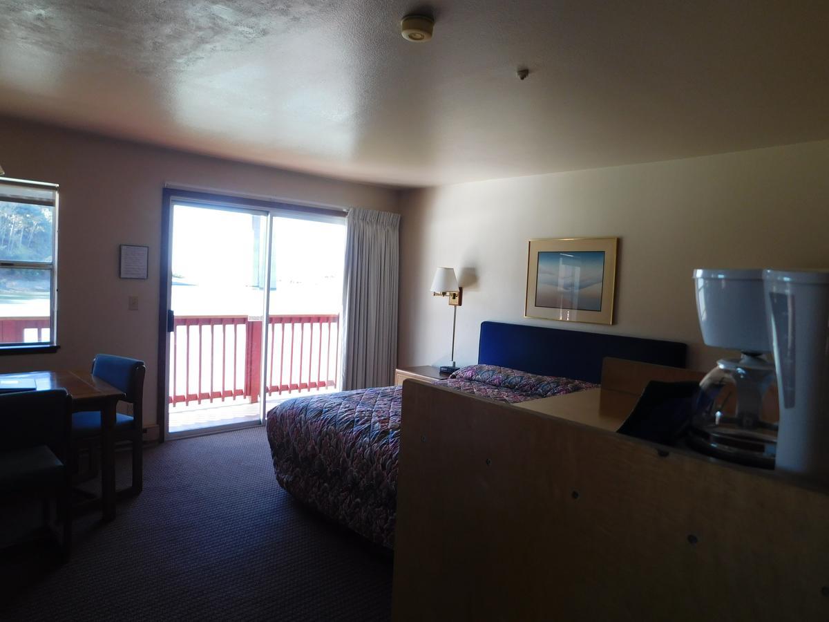 Anchor Lodge Fort Bragg Buitenkant foto